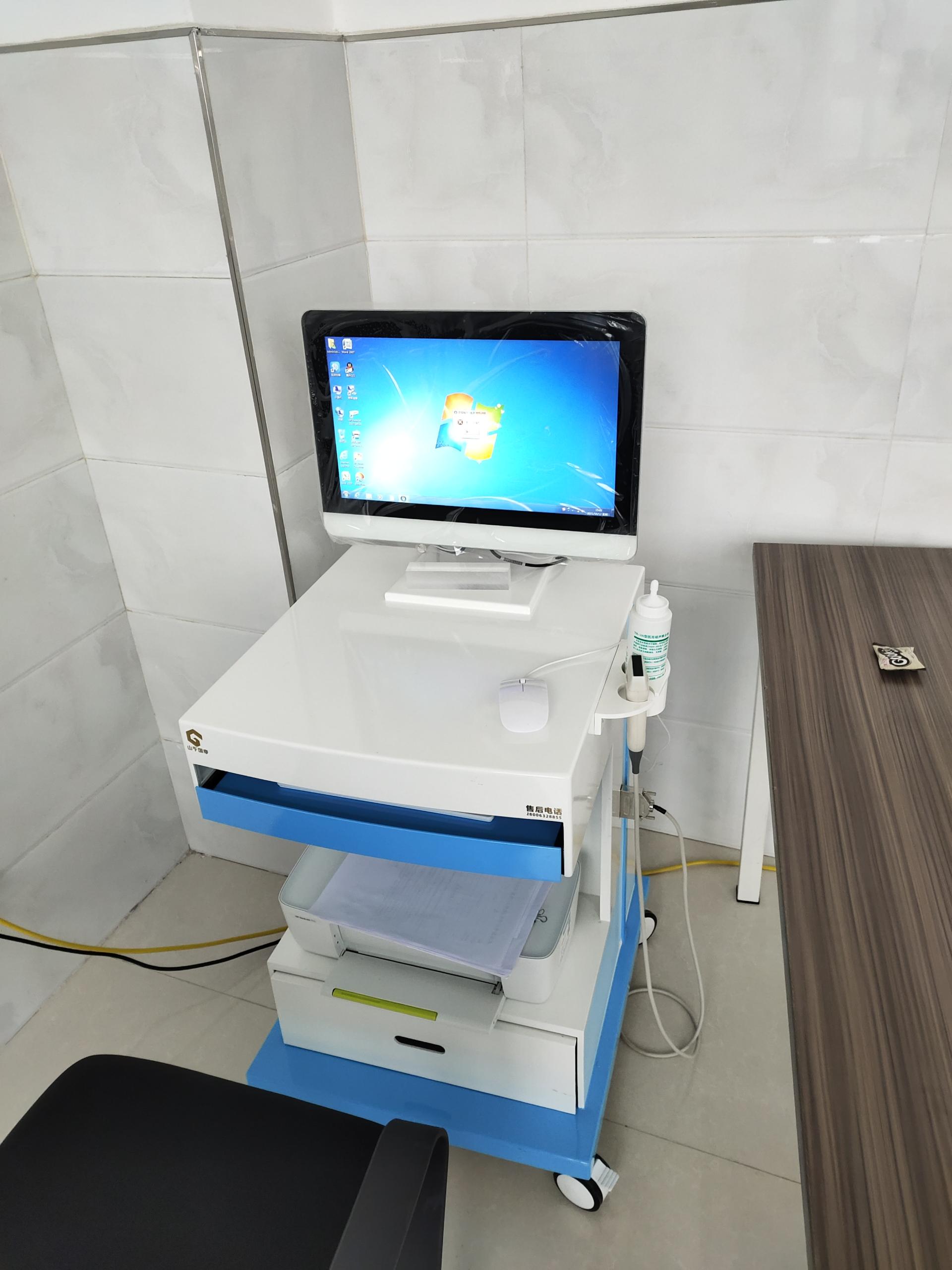 超声骨密度分析仪品牌星空体育提示膝盖冷痛,戴护膝有利无害?